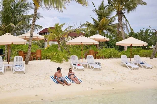 Araamu Holidays and Spa، Male 50/60