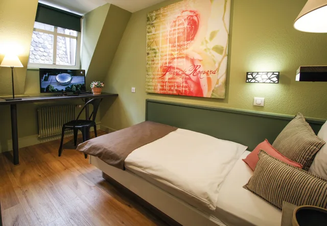 Classic, Single, Single Bed, Hotel Roses Ex Hotel Aux Trois Roses 2/4
