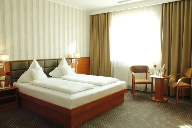 غرفة ديلوكس بسرير مزدوج، Vega Hotel 1/4