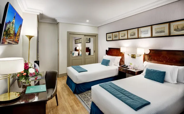 غرفة بسرير مزدوج مع سرير إضافي، Sercotel Gran Hotel Conde Duque 8/10