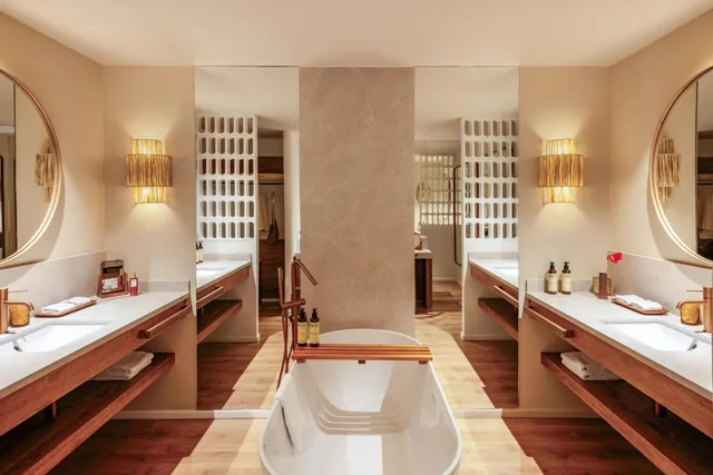 2 Bedrooms, Beyond Me, Suite, King and Queen Bed, Terrace، ME Ibiza - The Leading Hotels of The World 6/6