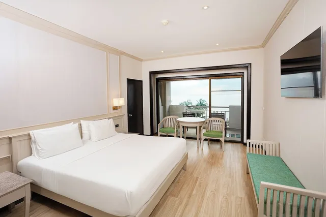 استوديو ديلوكس بسرير كينج وسريرين منفصلين، Pinnacle Grand Jomtien Resort 1/4