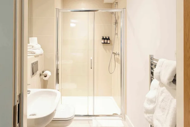 جناح بسريرين كينج بغرفتي نوم، Cove Minshull Street Piccadilly (ex. SACO Manchester - Piccadilly) 7/8