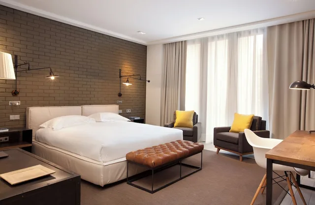 2 Bedrooms, Apartment, 4 Beds, 2 Bathrooms، Midtown Apartments 4/9
