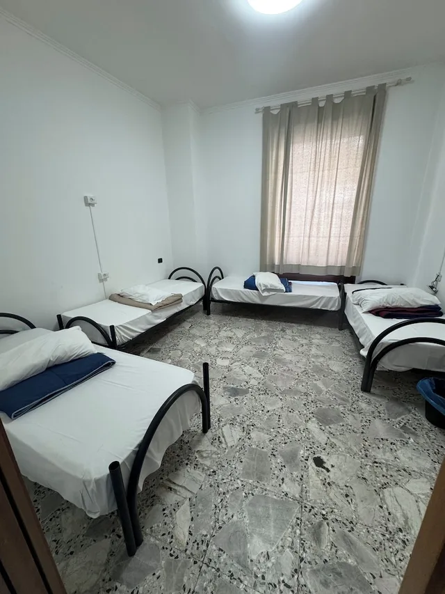 سكن مشترك مختلط بأربعة أسرّة بحمام خاص، Hotel Sant'Eligio 2/10
