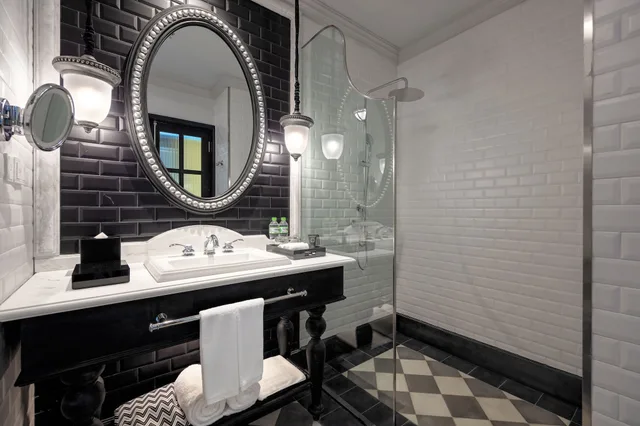 غرفة ديلوكس بسريرين منفصلين، Hotel De La Coupole Mgallery 6/10