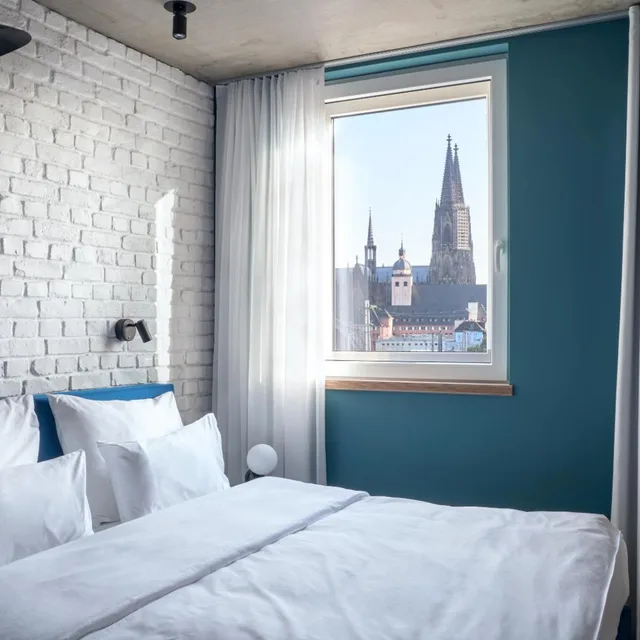 Room, Double Bed, Cathedral View, Urban View، URBAN LOFT Cologne 1/6