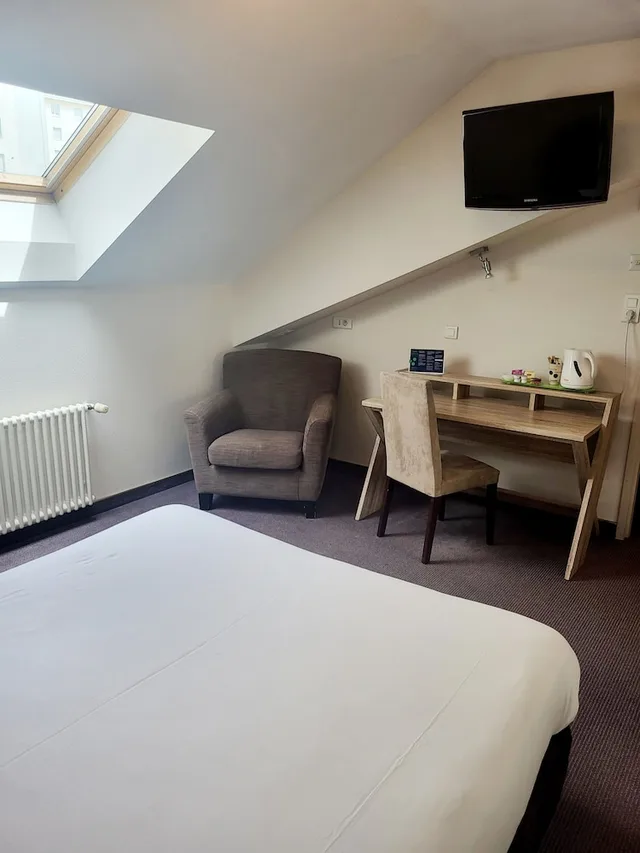 Superior, Double Bed, Campanile Epinal Centre - Gare 6/10