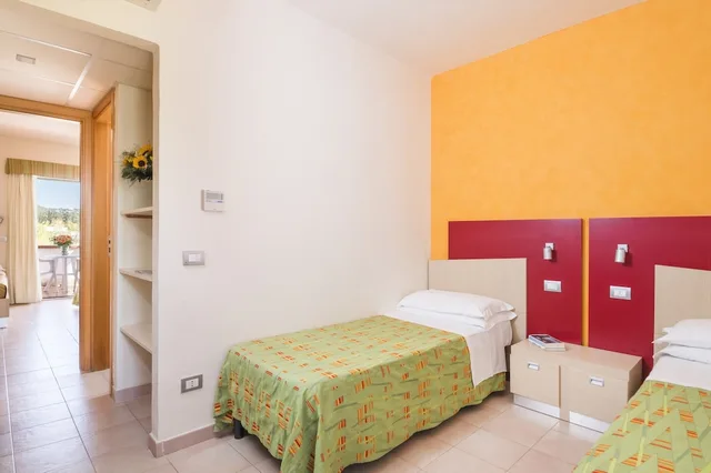 Superior, Twin Beds, Sofa, Balcony, Sibari Green Resort 2/4