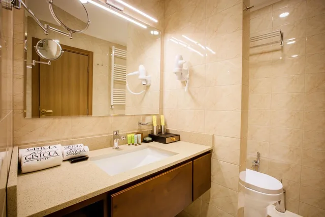 Deluxe, Double Bed, Gistola Hotel Mestia 2/5