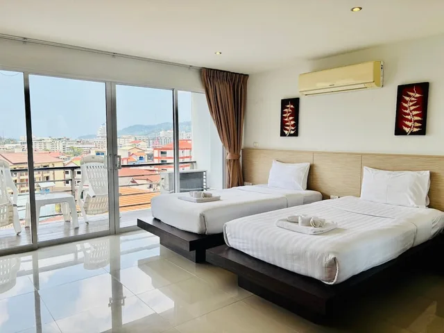 Sunset, Twin Beds، Oceanview Treasure Hotel & Residence 4/6