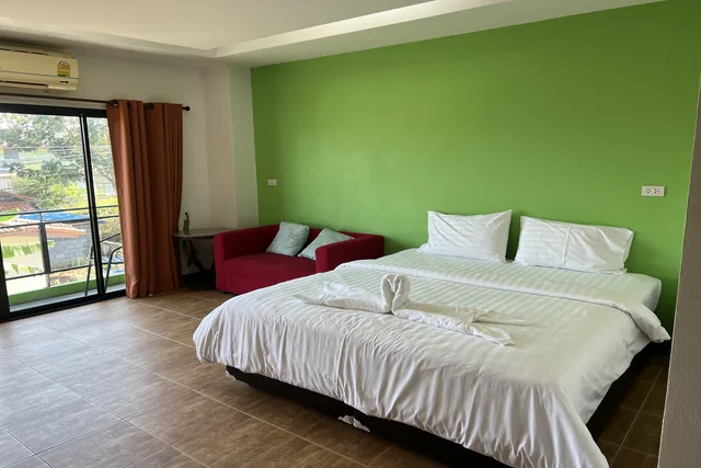 Deluxe, Double Bed, The Season Airport Udonthani 4/10