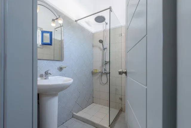 غرفة قياسية بسرير مزدوج بإطلالة على البحر، Anemomilos Hotel & Apartments 4/5