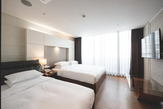 جناح رئاسي، Sunset Hotel 3/10