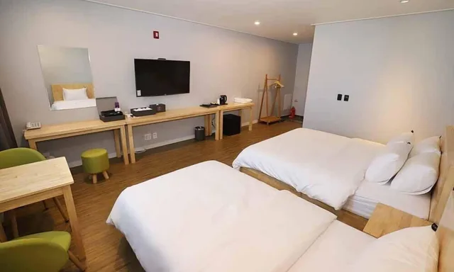 جناح بسرير كينج وسرير فردي، Gangneung Pine City Hotel 3/4