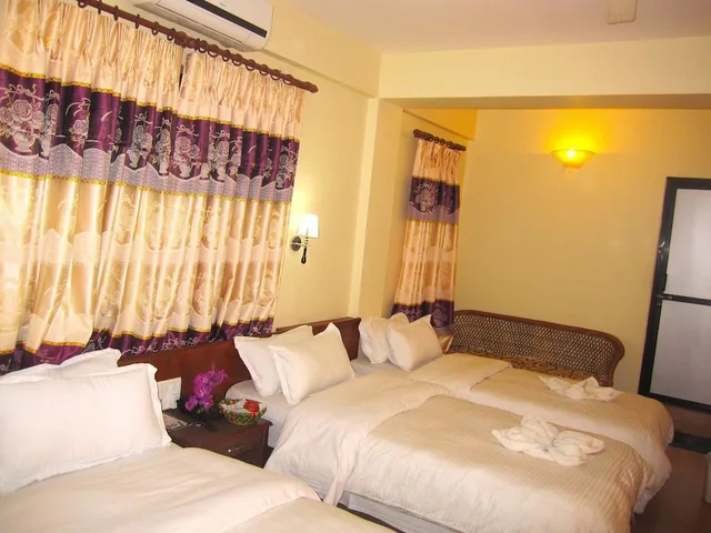 غرفة عائلية بسرير مزدوج، Hotel Orchid 3/6