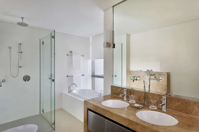 شقة بسرير كينج بإطلالة على البحر بغرفة نوم واحدة، Conrad Abu Dhabi Etihad Towers 7/8