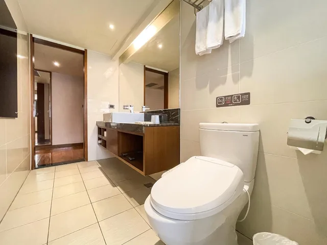 Deluxe, Quadruple, Guide Hotel Taipei Bade 6/10