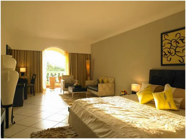 غرفة ديلوكس بسريرين منفصلين، The Zuri White Sands Goa Resort and Casino 2/5