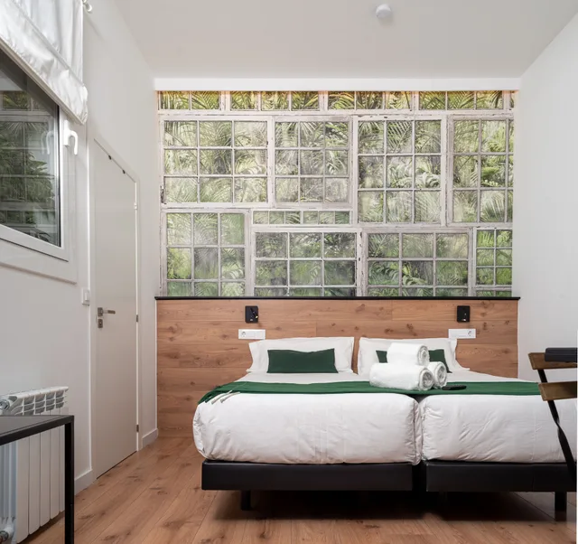 Interior, Standard, Twin Beds, Barna House B&B 1/4