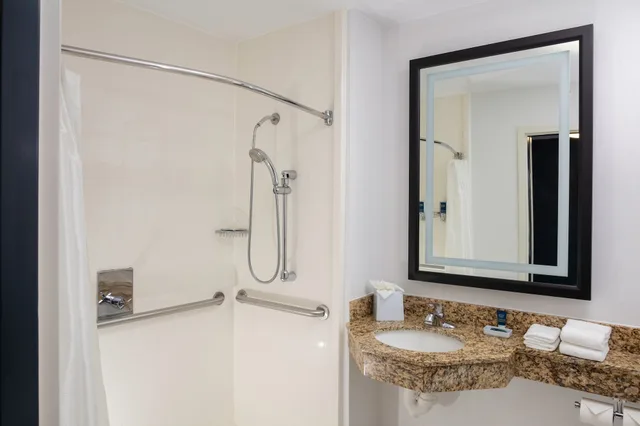 غرفة بسريرين مزدوجين، Four Points By Sheraton Memphis East 2/7