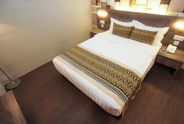 غرفة سوبيريور بسرير كوين بإطلالة على المدينة، Ajang Hotel 3/10