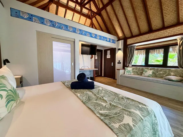 Bungalow, Beach Front، Hotel Maitai Polynesia 2/4