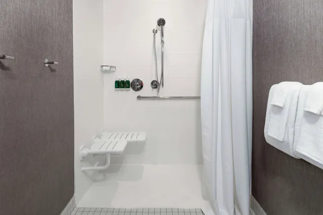 جناح بسريرين كوين، SpringHill Suites by Marriott Lakeland 3/4