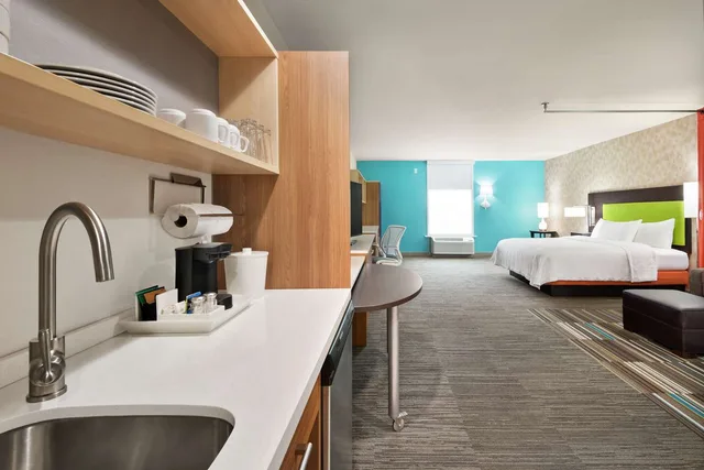 جناح استوديو بسرير كينج لذوي الإعاقة، Home2 Suites By Hilton Woodbridge Potomac Mills 1/3