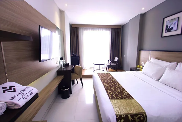 غرفة ديلوكس بسرير كوين، Montana Premier Senggigi 1/3