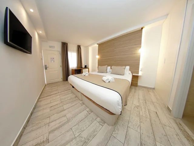 Standard, Double Bed, Hotel Zen Airport 9/10