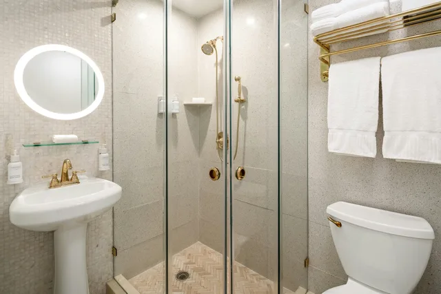 King Bed, Ocean Front، Cardozo South Beach 5/5