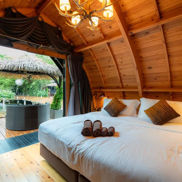 Lake, Villa، Khum Damnoen Resort 3/6