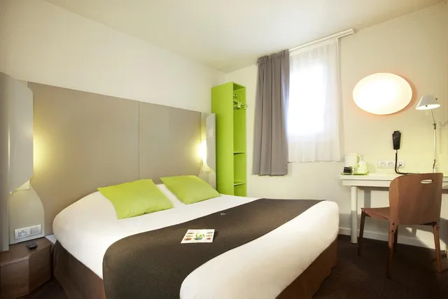 غرفة قياسية بسرير مزدوج، Sure Hotel by Best Western Valence Nord 2/8