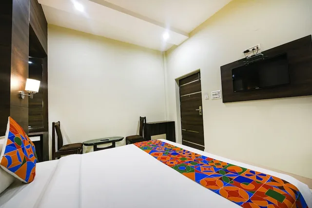 OYO Rooms Railway Station Exit Gate, Amritsar 35/60