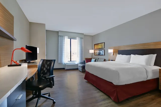 1 Bedroom, Suite, Accessible, TownePlace Suites by Marriott Indianapolis Downtown 3/6