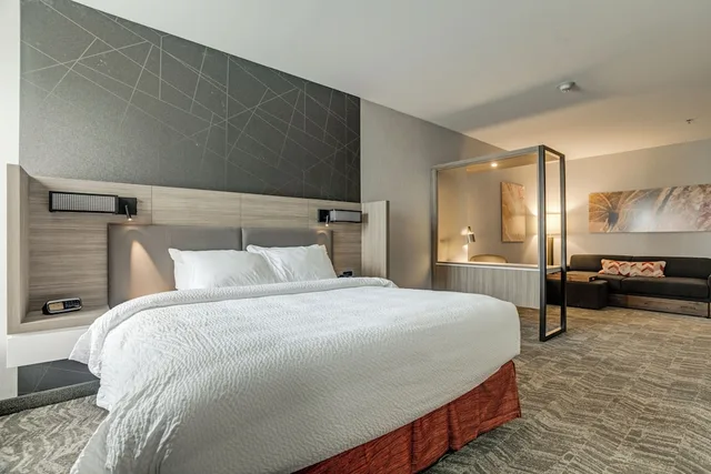 جناح بسرير كينج مع أريكة، Springhill Suites Stillwater 1/1