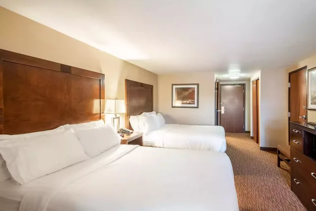 غرفة قياسية بسريرين كوين، Holiday Inn Friso by IHG 2/7