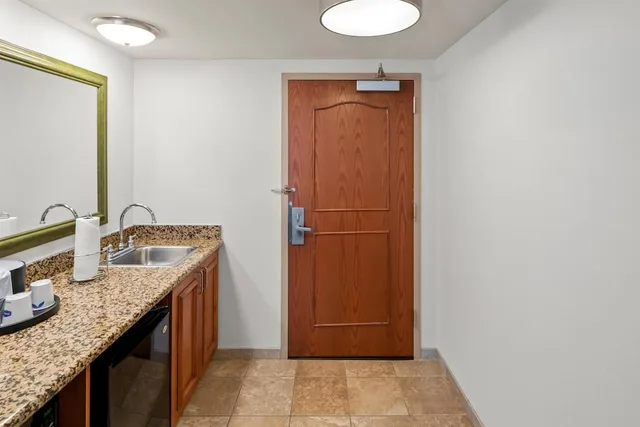استوديو بسرير كينج، Hampton Inn And Suites Williamsburg Central 5/5
