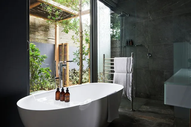 Honeymoon, Villa, King Bed, Spanish Farm Guest Lodge 7/9