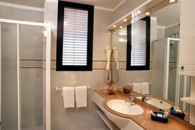 غرفة عائلية بشرفة، Hotel Levante 2/3