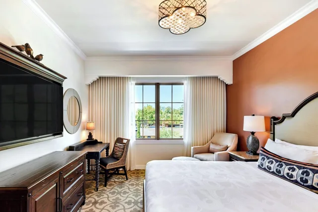 غرفة بسرير مزدوج لذوي الإعاقة، Inn At The Mission San Juan Capistrano Autograph Collection By Marriott 1/4