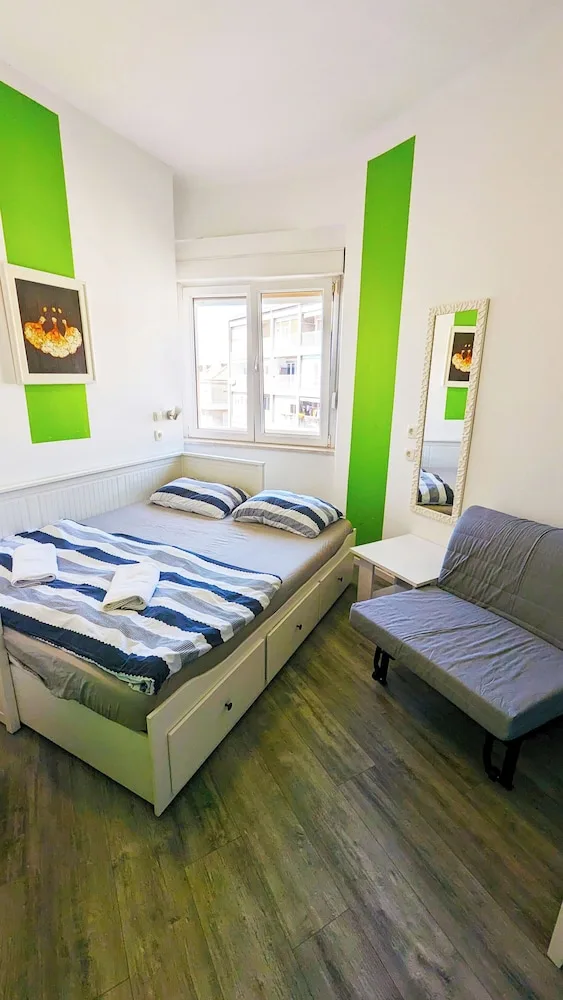 غرفة بسرير مزدوج بحمام خاص، Croparadise Hostel 2/3