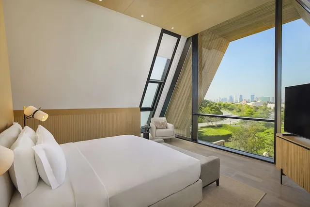 فيلا ملكية بسرير كينج بـ3 غرف نوم، Katara Hills Doha, LXR Hotels & Resorts 4/10