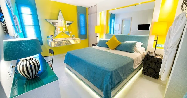 Superior, Suite, King Bed, Marge Hotel 2/6