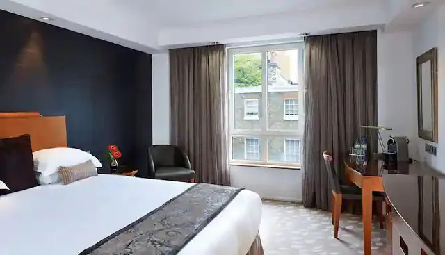 غرفة سوبيريور بسرير مزدوج، Park Plaza Victoria London 2/2