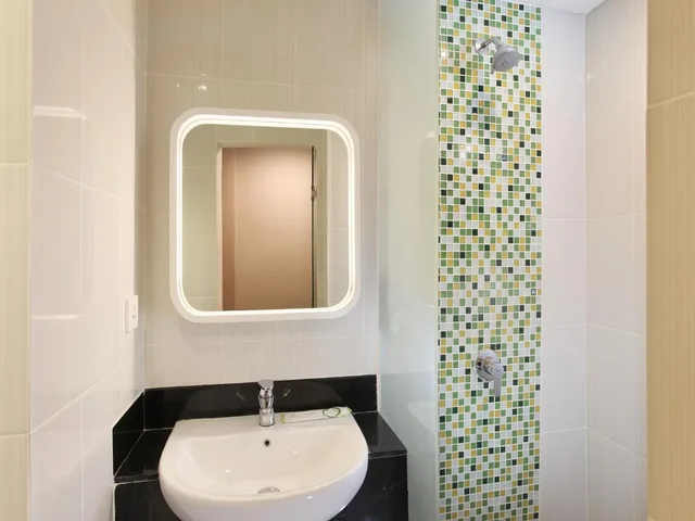 Zest, Premium, Queen Bed، Zest Airport Jakarta by Swiss-Belhotel International 4/5