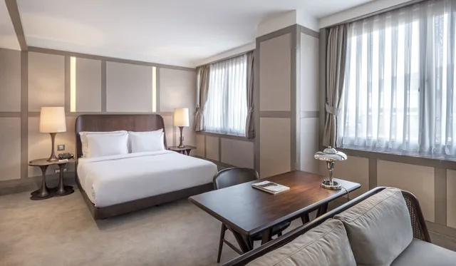 جناح جونيور بسرير كينج، The Stay Nisantasi 1/2