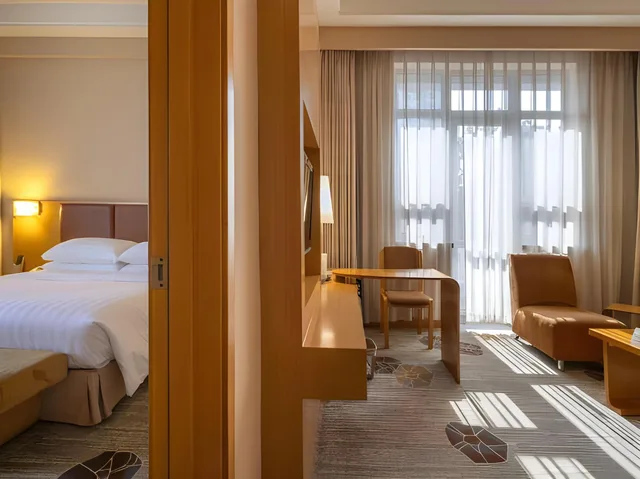 جناح سوبيريور، Beijing XinQiao Hotel 7/8