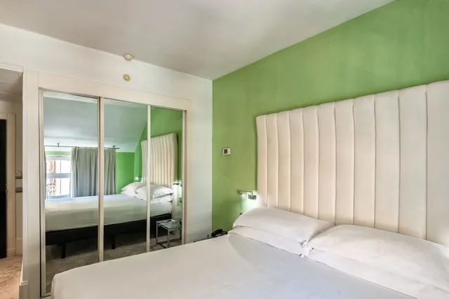 غرفة قياسية بسريرين منفصلين، Mariposa Hotel Ex Room Mate Lola 4/5